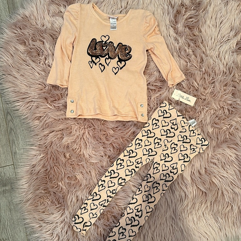 Little girls matching set